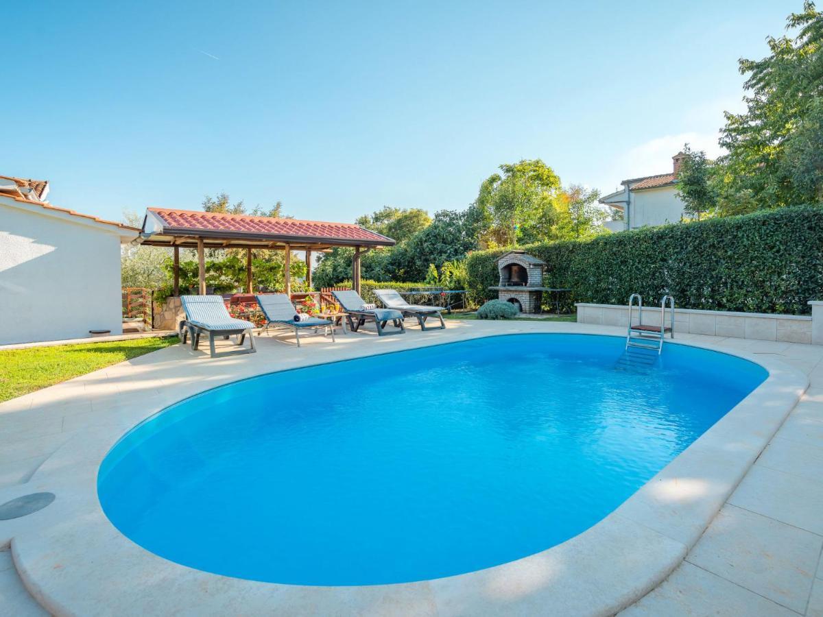 Holiday Home Hacienda - PZN316 Tinjan Dış mekan fotoğraf