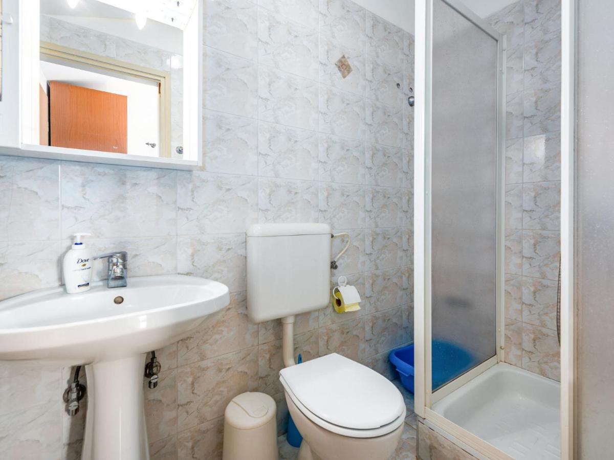 Holiday Home Hacienda - PZN316 Tinjan Dış mekan fotoğraf